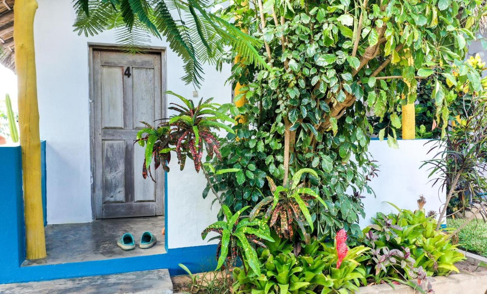 Complexo Alemanha - Vilanculos Backpacker Exterior foto